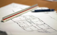 Vi står till tjänst med att bygga det som du önskar, enligt ritning. Vi hjälper även till med ritningar om så önskas.
